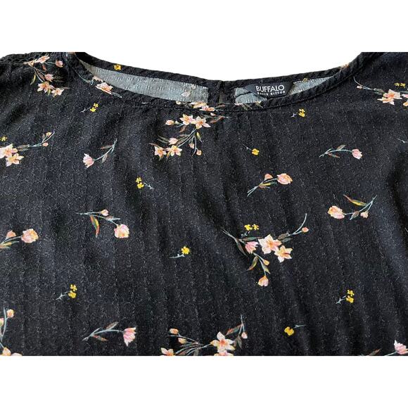 BUFFALO DAVID BITTON CAP SLEEVE BLOUSE, WOMEN, 3X, BLACK W/PINK & YELLOW FLOWERS - Picture 2 of 12